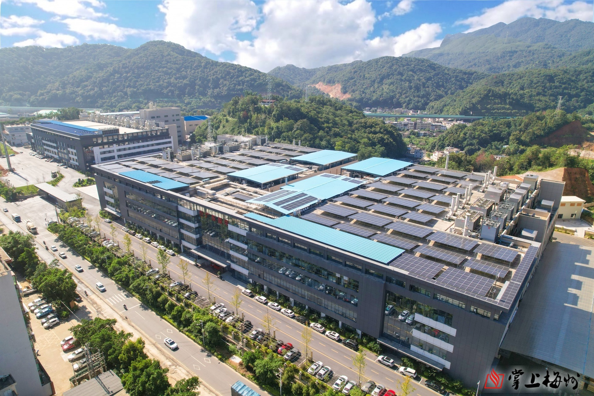 深耕铜箔创佳绩 向“新”而行促蝶变——记全国工业和信息化系统先进集体广东安博官方网页版-安博ANBO(中国)电子科技有限安博官方网页版-安博ANBO(中国)
